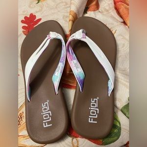 Flojos sandals women’s size 8